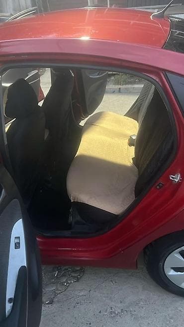 Hyundai Solaris: 2014 г., Механика, Бензин — 6