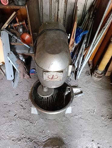 смесь мороженое: Промышленный тестомес и миксер,два в одном,нужен ремонт,надо — 4