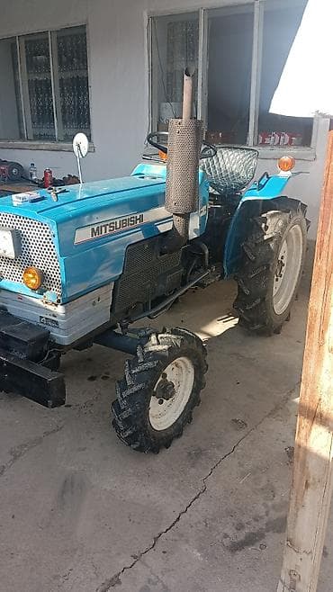 ремонт седло: Мини-трактор Mitsubishi с навесным оборудованием Состав комплекта: - — 3