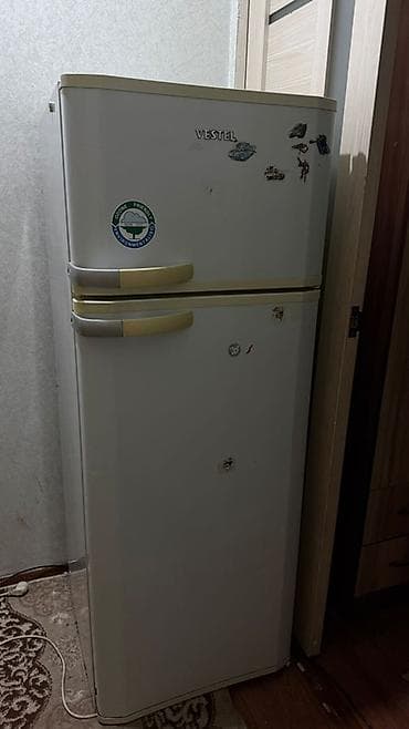 Холодильник Vestel, Б/у, Двухкамерный at lalafo.kg Холодильник Vestel, Б/у, Двухкамерный
