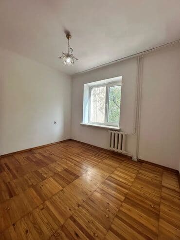 продаю квартиру по улице советская донецкая саманчина: 3 комнаты, 77 м², Индивидуалка, 3 этаж — 6