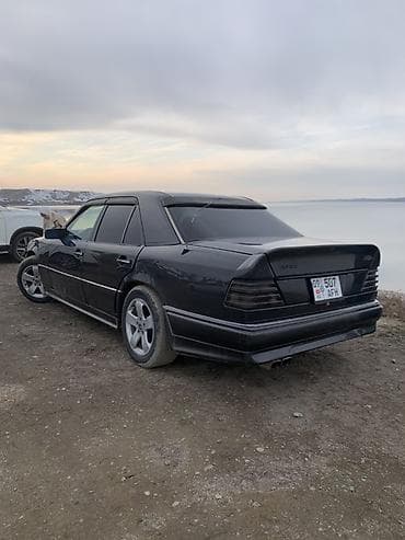 krone sd: Mercedes-Benz W124: 1993 г., Механика, Бензин, Седан — 8