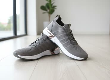 дом обуви: Продаю женские кроссовки размер 40 но на 39 . Привезли с Германии для — 2