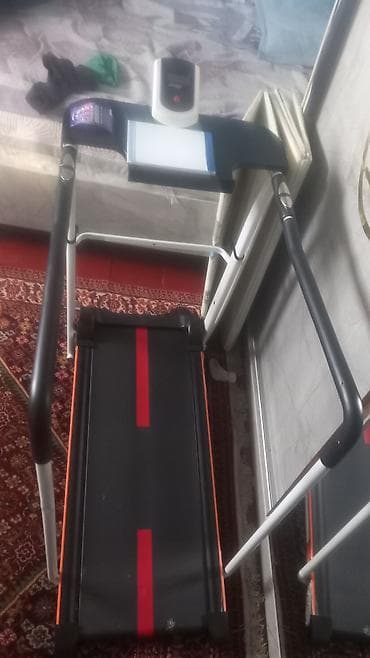 Тренажеры: Беговая дорожка для дома - Компактная складная конструкция с — 1