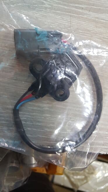 Датчик коленвала, датчик распредвала Запчасти на корейские машины