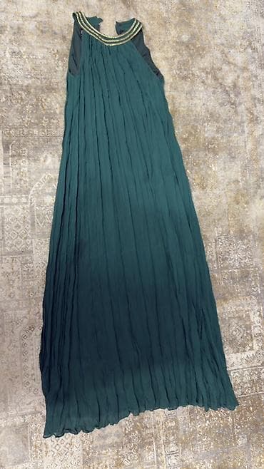 куртка 700: Платье H&M с принтом под змеиную кожу. - Фасон: мини — 8