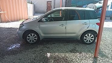 prius plus: Toyota Ist: 2004 г., 1.3 л, Автомат, Бензин, Хэтчбэк — 2
