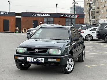 дверные карты bmw: Volkswagen Vento: 1996 г., 1.8 л, Ручные, Бензин, Седан — 4