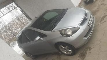 toyota prius 2005: Honda Jazz: 2003 г., 1.4 л, Вариатор, Бензин, Универсал — 6