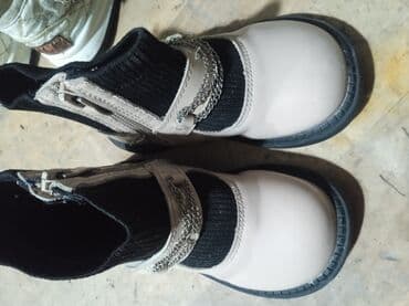 туфли не разу не одевала: Продаю состояние отличное размер 22 — 2