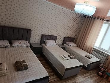 Просторный двухэтажный дом с благоустроенным двором и гаражом - — 9