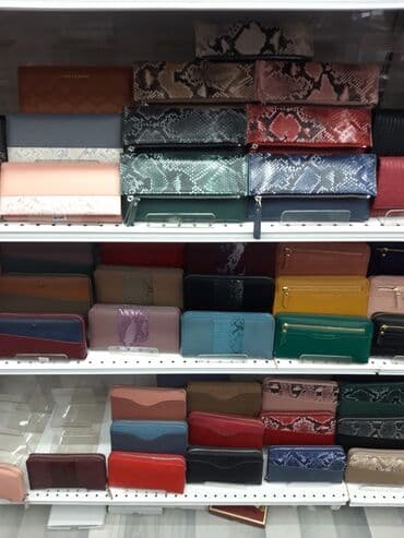 срочно продаю в связи с переездом: Клатч — 17