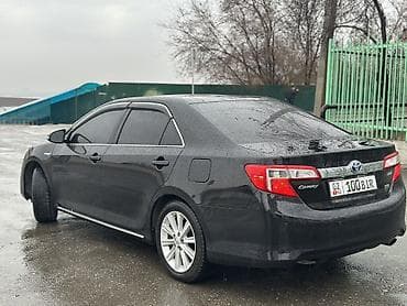 bmw e30: Toyota Camry: 2014 г., 2.5 л, Вариатор, Гибрид, Седан — 4