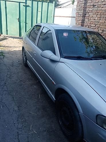 Opel Vectra: 2001 г., 1.6 л, Автомат, Бензин, Купе