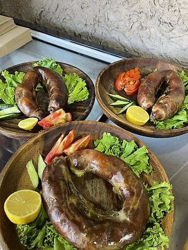 Продукты питания: Куда тосууга, түштөнтүүгө жана тартууга эн жакшы вариант. Мына — 2