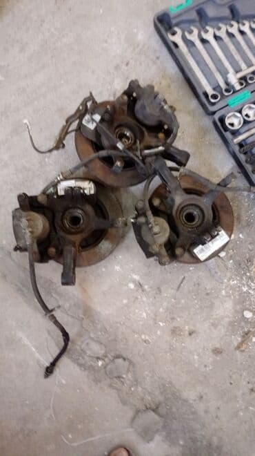 шины бу оптом из японии: Ступица на Сузуки . из Японии — 4