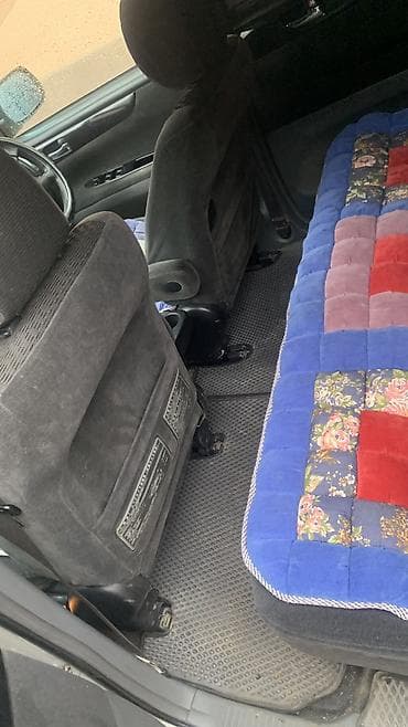 марк 2 2003: Toyota Ipsum: 2003 г., 2.4 л, Автомат, Бензин, Минивэн — 9