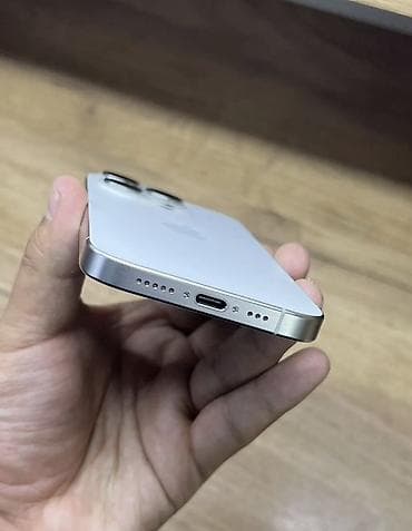 Техника жана электроника: Apple iPhone 15 Pro 256GB Батарея : 86%🔋(родная) Корея 🇰🇷 Цвет  — 3