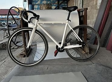 вел: Шоссейный велосипед, Specialized, Рама M (156 - 178 см), Б/у — 4
