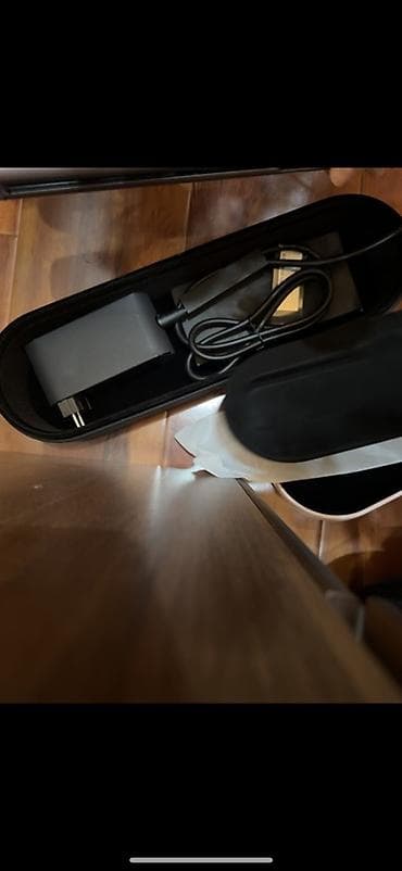 компь: Чач үчүн утюжок Dyson — 2