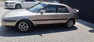 хонда истеп 1: Mazda 323: 1991 г., 1.8 л, Кол менен иштөөчү, Бензин, Хетчбек — 3