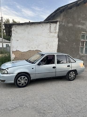 Daewoo Nexia: 2011 г., 1.5 л, Механика, Бензин, Седан — 2