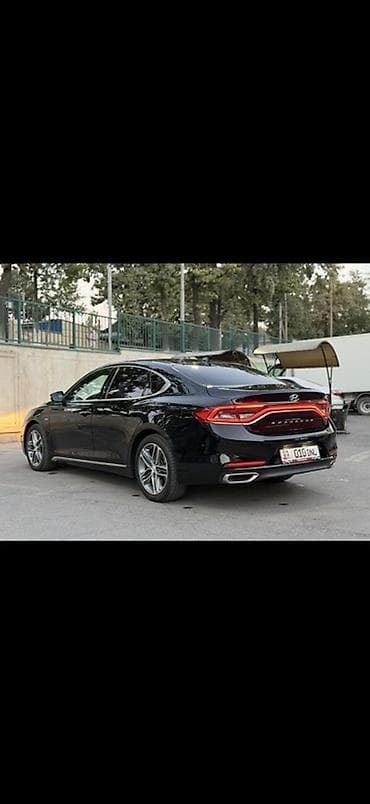 азия пелес: Hyundai Grandeur: 2019 г., 2.4 л, Автомат, Гибрид, Седан — 5