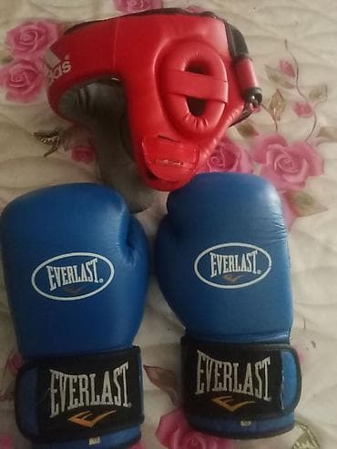 продаю спальный мешок: Набор для бокса: - Боксерские перчатки Everlast (пара, синие) с — 2