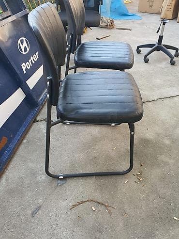 столы с колёсами: Стул для кафе, ресторанов, Железо, цвет - Черный — 4