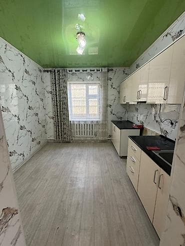 Дома: Сдается двухэтажный жилой дом с участком, огражденный капитальным — 10