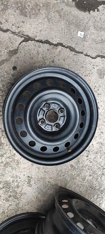 vossen diska: Железные Диски R 15 Toyota, 1 шт, отверстий - 4, Б/у — 1