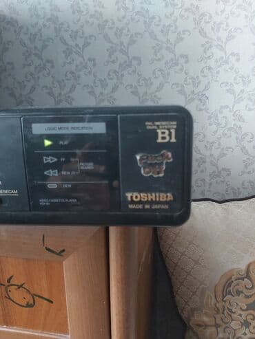 где можно купить диктофон: Японский видео магнитофон Toshiba, с золотой головкой, рабочий — 2