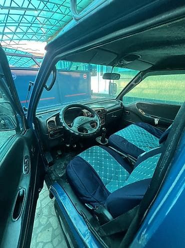 хундай грузовые: Hyundai Porter: 2002 г., 2.6 л, Механика, Дизель — 4