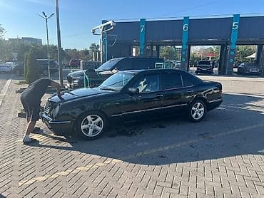 spark 7: Mercedes-Benz E-Class: 1998 г., 3.2 л, Автомат, Бензин, Седан — 4