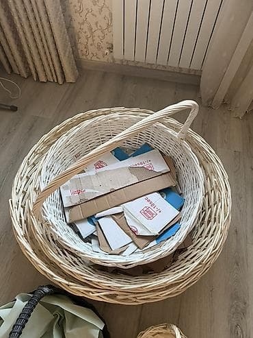 Корзины для вещей: Корзина для вещей, цвет - Белый, Б/у — 4