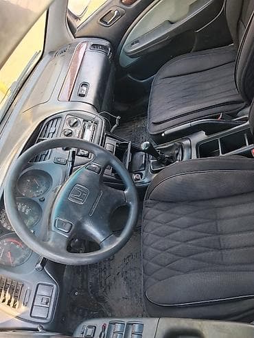 step rf3: Honda Accord: 2000 г., 1.8 л, Механика, Газ, Седан — 1