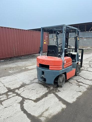 yto traktor: Погрузчик, Toyota, Колесный, Вилочный — 5