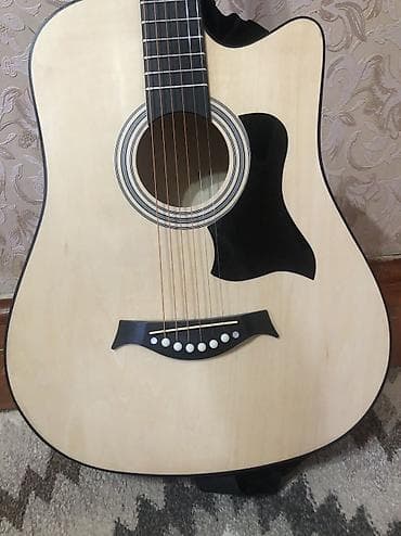 продаю погоны: Акустическая гитара Dreadnought с вырезом (cutaway) + комплект — 5