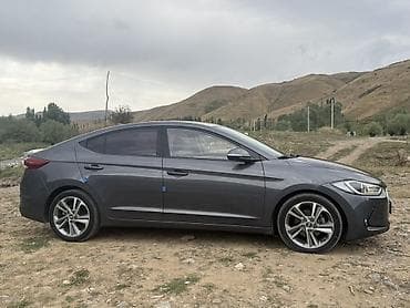 124 е: Hyundai Elantra: 2018 г., 1.6 л, Автомат, Бензин, Седан — 2