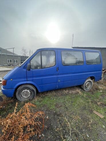 бу запчасти на митсубиси спейс вагон: Легкий грузовик, Ford, 2 т, Б/у — 2