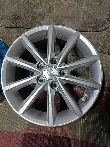 17: Литые Диски R 16 Hyundai, 1 шт, отверстий - 5, Б/у — 1