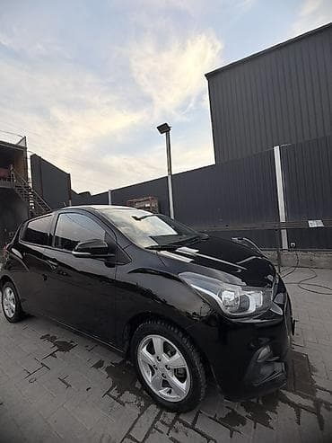 Продажа авто: Chevrolet Spark: 2018 г., 0.1 л, Автомат, Бензин, Хэтчбэк — 5