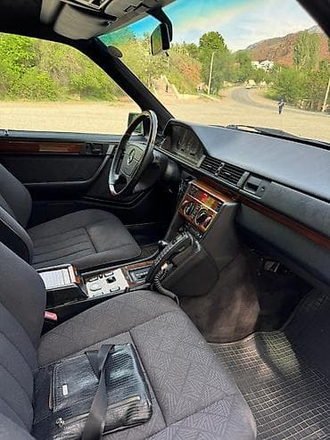 w124: Mercedes-Benz W124: 1995 г., Автомат, Седан — 4