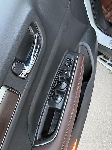 Renault: Renault QM6: 2020 г., 2 л, Автомат, Газ, Кроссовер — 10