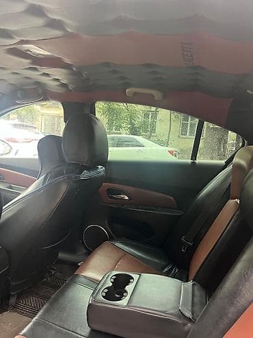круз шевроле: Chevrolet Cruze: 2010 г., 1.8 л, Автомат, Бензин, Седан — 4