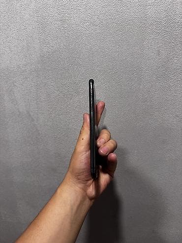 IPhone 11 Pro Max, Колдонулган, 64 ГБ, Кара, Каптама, 74 % — 9