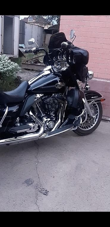 Продаю harley-davidson Electra glide Ultra Classic 2010 год 96мотор