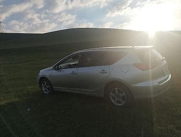 Toyota Caldina: 2003 г., Автомат, Бензин, Универсал — 4