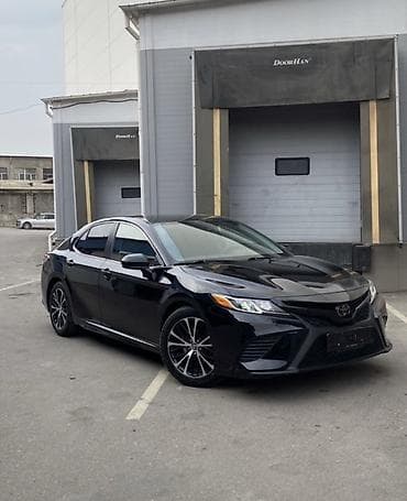 Сдаю Toyota Camry, Посуточно, Без водителя, | От 18 лет, Залог, Водительские права