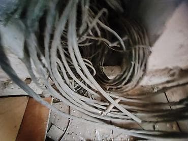 Коаксиальные кабели: Коаксиальный кабель и колючая проволока, бухты Описание: - Несколько — 5